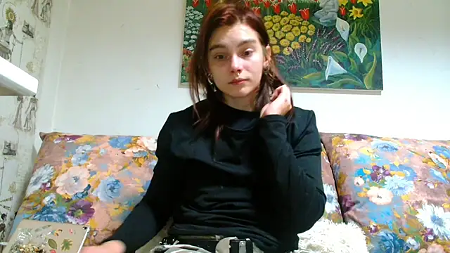 Sophie Bell online show from 02-24-25, 05:31