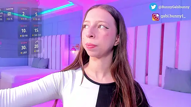 Snapshot of gabi_bunny chatting on 01-15-26, 05:16 gabi bunny online show from 01-15-26, 05:16