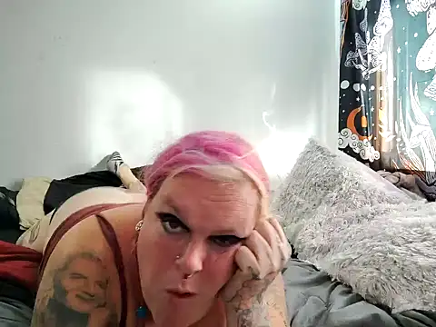 Trans Girl next door420 online show from 01-11-25, 11:24