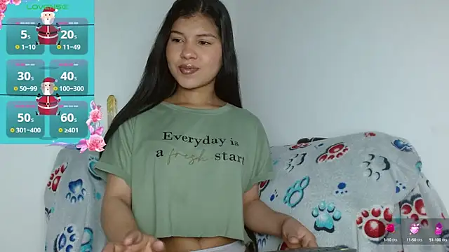 Snapshot of SophiaMeyerst chatting on 01-08-25, 05:26 SophiaMeyerst online show from 01-08-25, 05:26