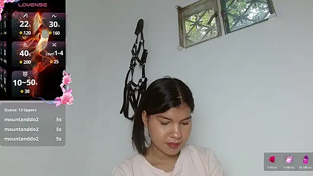 Snapshot of SophiaMeyerst chatting on 02-06-25, 05:30 SophiaMeyerst online show from 02-06-25, 05:30