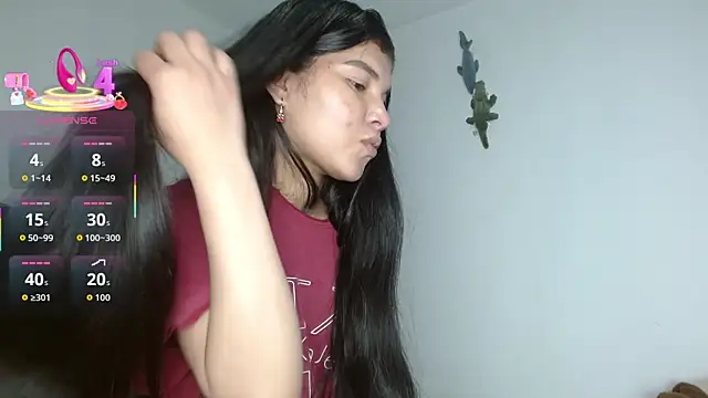 Snapshot of SophiaMeyerst chatting on 09-10-25, 03:12 SophiaMeyerst online show from 09-10-25, 03:12