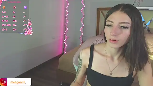 Snapshot of meggan_tay chatting on 02-01-25, 03:52 meggan tay online show from 02-01-25, 03:52