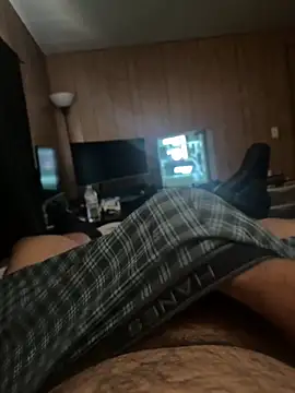 Snapshot of Jayare95 chatting on 11-25-25, 04:18 Jayare95 online show from 11-25-25, 04:18