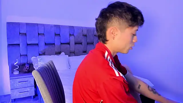 MarcusCollinss  online show from 12-03-24, 12:06