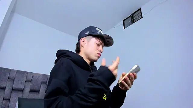 MarcusCollinss  online show from 12-19-24, 12:12