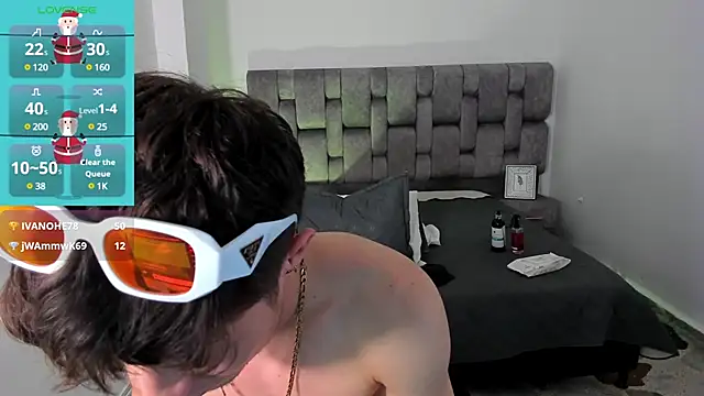 MarcusCollinss  online show from 12-21-24, 06:23