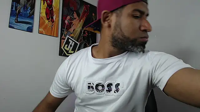 Snapshot of Enriblack92 chatting on 01-20-25, 07:46 Enriblack92 online show from 01-20-25, 07:46