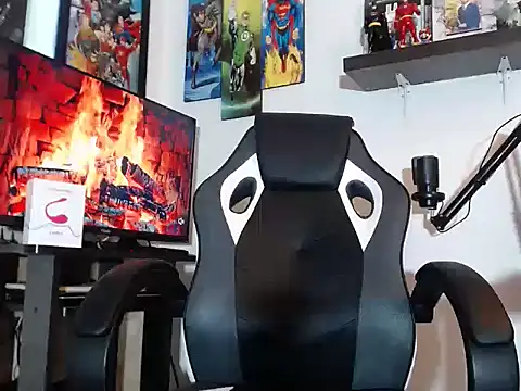 Snapshot of Enriblack92 chatting on 04-09-26, 02:11 Enriblack92 online show from 04-09-26, 02:11