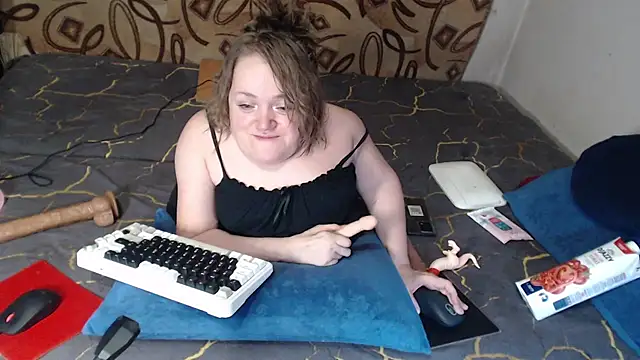 MiniNatalie online show from 02-25-25, 11:11