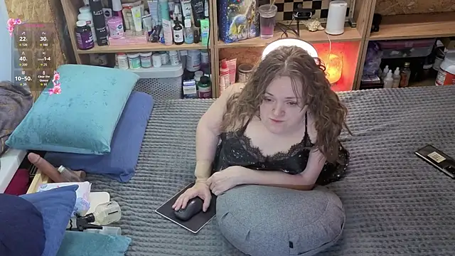 MiniNatalie online show from 03-14-26, 08:09