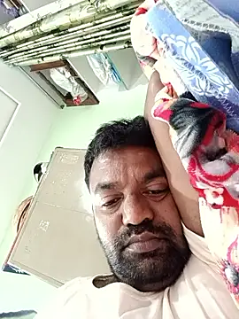 Snapshot of PVNRAO0831 chatting on 09-22-25, 04:03 PVNRAO0831 online show from 09-22-25, 04:03