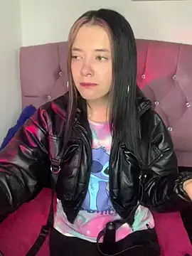 Snapshot of Isabella_21x chatting on 02-04-25, 12:22 Isabella 21x online show from 02-04-25, 12:22