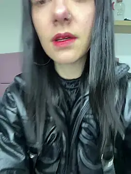 Snapshot of Isabella_21x chatting on 03-04-25, 12:33 Isabella 21x online show from 03-04-25, 12:33