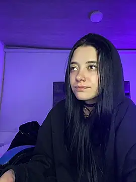 Snapshot of Isabella_21x chatting on 06-28-26, 01:11 Isabella 21x online show from 06-28-26, 01:11