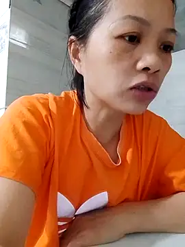 Aninyin22 online show from 10-20-25, 12:11