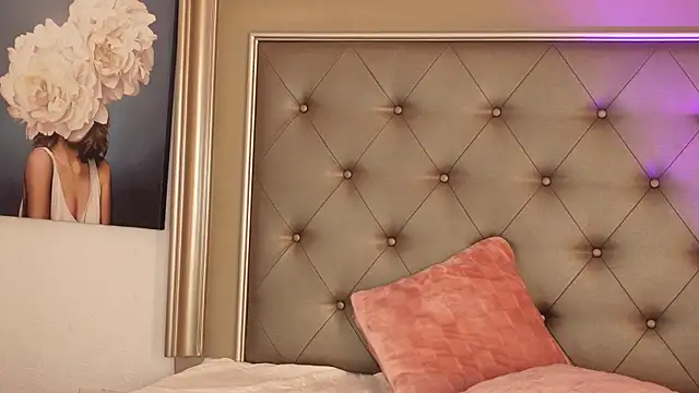 Alexxa online show from 07-26-26, 03:36