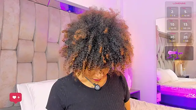  CurlyGirl  online show from 07-31-26, 03:06