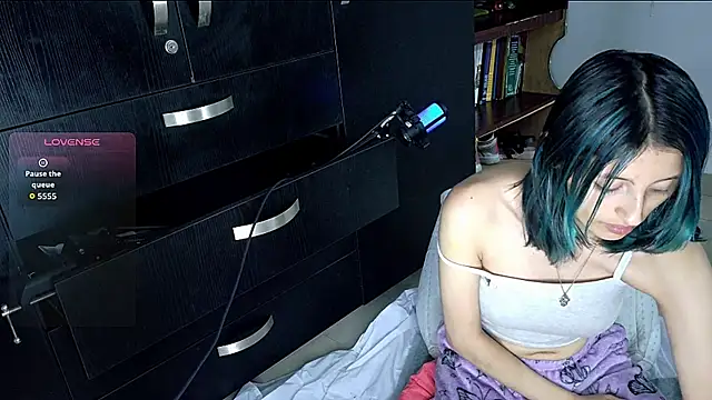 Camila---torres online show from 10-05-25, 02:10