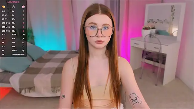 Freckle Diyana online show from 03-22-25, 10:15