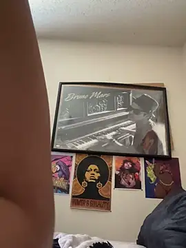 Snapshot of KimiAqua chatting on 03-19-25, 03:40 KimiAqua online show from 03-19-25, 03:40