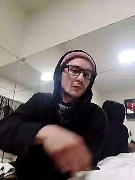 Snapshot of gabelove369 chatting on 12-06-24, 06:59 gabelove369 online show from 12-06-24, 06:59