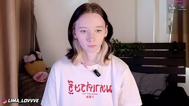 Snapshot of LimaLexxx chatting on 02-15-26, 07:27 LimaLexxx online show from 02-15-26, 07:27