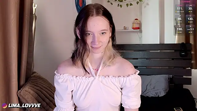 Snapshot of LimaLexxx chatting on 02-16-26, 01:35 LimaLexxx online show from 02-16-26, 01:35