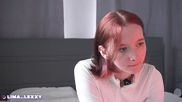 Snapshot of LimaLexxx chatting on 06-25-26, 12:43 LimaLexxx online show from 06-25-26, 12:43