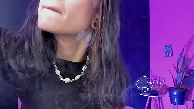 Snapshot of Juanadearco5 chatting on 02-17-25, 02:37 Juanadearco5 online show from 02-17-25, 02:37