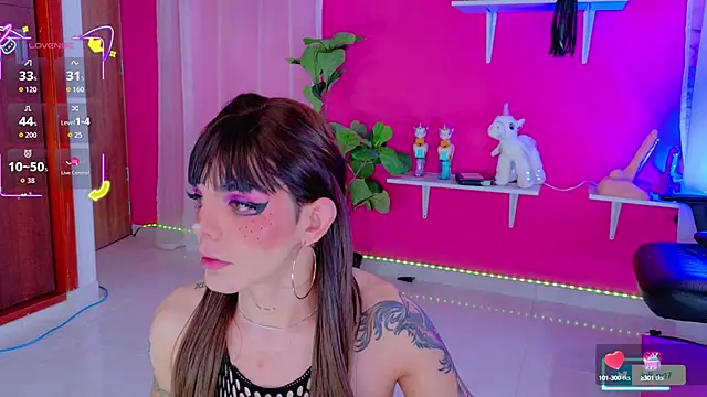 Snapshot of Chris_parker27 chatting on 09-28-25, 12:43 Chris parker27 online show from 09-28-25, 12:43