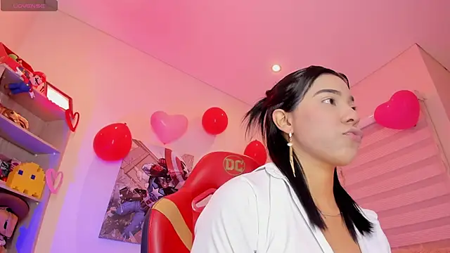 madelyn rose  online show from 02-15-25, 02:37