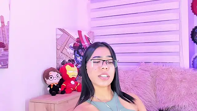 madelyn rose  online show from 03-15-25, 04:57