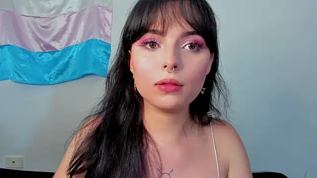 Snapshot of elizabethtaylorxxx chatting on 05-01-26, 05:28 elizabethtaylorxxx online show from 05-01-26, 05:28