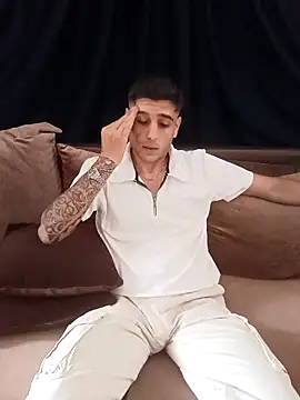 arenn1997 online show from 10-12-25, 12:15