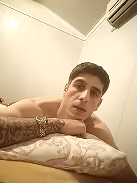 arenn1997 online show from 12-17-25, 12:27