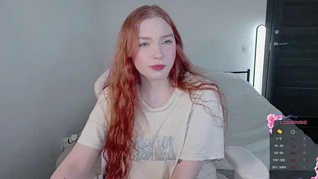 cinnabon girls online show from 03-11-26, 03:18