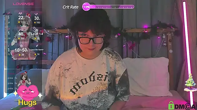 Snapshot of dreamgirllovee chatting on 12-20-24, 07:44 dreamgirllovee online show from 12-20-24, 07:44
