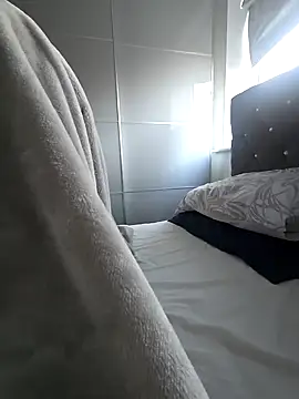 Snapshot of Hardmard chatting on 12-30-24, 03:13 Hardmard online show from 12-30-24, 03:13