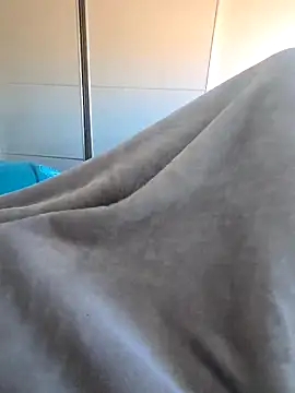 Snapshot of Hardmard chatting on 02-24-25, 01:31 Hardmard online show from 02-24-25, 01:31