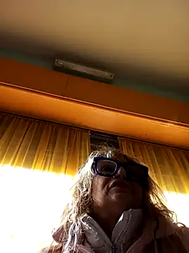 Snapshot of eva2023sexy chatting on 02-28-25, 02:42 eva2023sexy online show from 02-28-25, 02:42