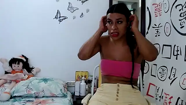 Snapshot of golositha29 chatting on 02-27-25, 02:53 golositha29 online show from 02-27-25, 02:53