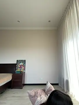 Hott Lolla online show from 04-28-26, 08:19