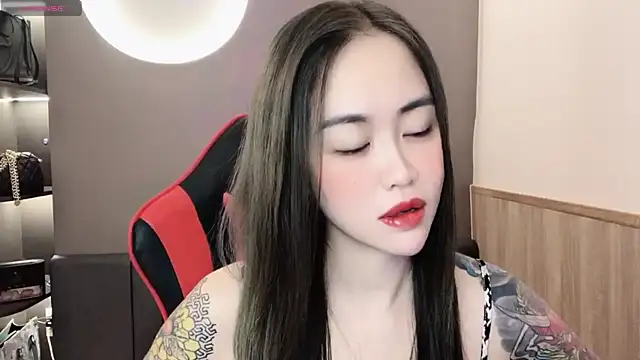 Snapshot of witch-39 chatting on 12-13-24, 06:16 witch-39 online show from 12-13-24, 06:16