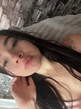 corallwells online show from 02-24-26, 03:04