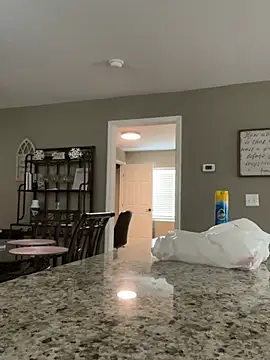 Snapshot of lezbean24 chatting on 02-14-26, 05:53 lezbean24 online show from 02-14-26, 05:53