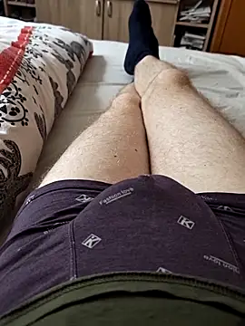 Snapshot of Killergun20 chatting on 02-16-26, 08:54 Killergun20 online show from 02-16-26, 08:54