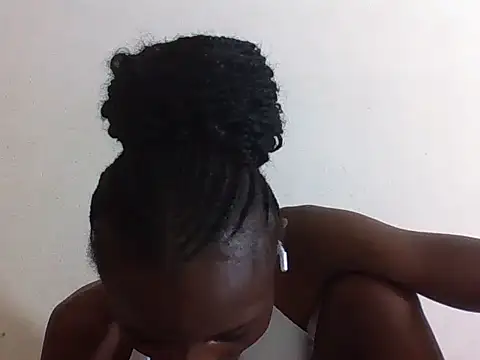 Snapshot of SexyNeedle22 chatting on 09-17-25, 09:16 SexyNeedle22 online show from 09-17-25, 09:16