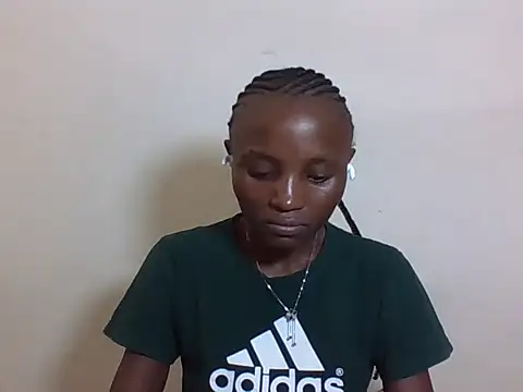 Snapshot of SexyNeedle22 chatting on 09-22-25, 11:01 SexyNeedle22 online show from 09-22-25, 11:01