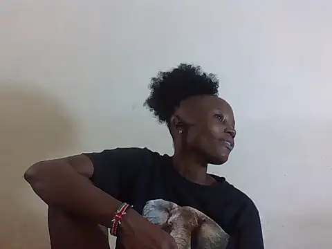 SexyNeedle22 online show from 06-06-26, 07:13